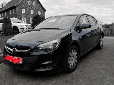 Gebraucht Opel Astra 101 PS (74 kW) 2015 Schwarz Limousine