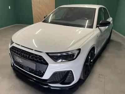 Gebraucht Audi A1 S-Line 150 PS (110 kW) 2023 Weiß SUV