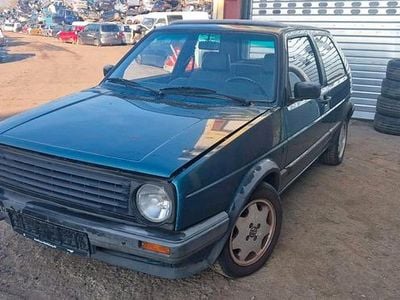 Grün Gebraucht 1991 VW Golf II GT Kleinwagen | 1.950 €