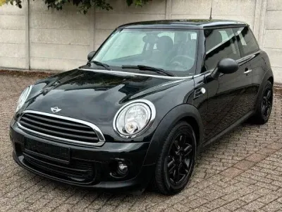 Gebraucht Mini ONE 75 PS (55 kW) 2012 Schwarz Kleinwagen