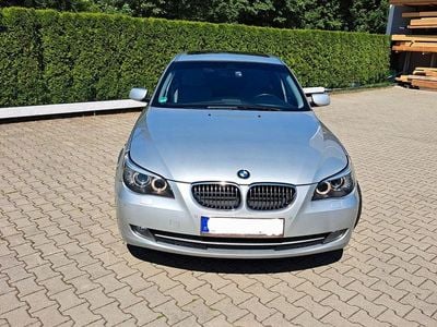 BMW 523