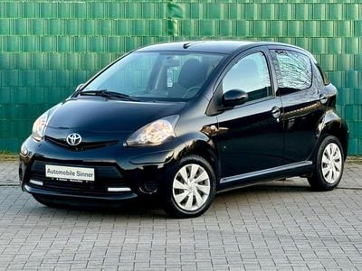 Usata Toyota Aygo Cool 68 CV (50 kW) 2014 Nero Utilitaria