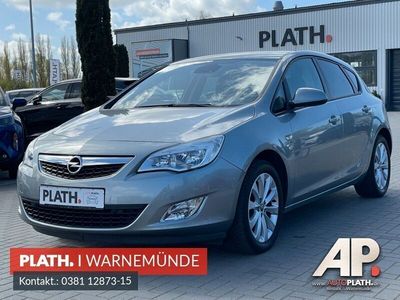 Gebraucht Opel Astra 140 PS (102 kW) 2013 Silber Limousine