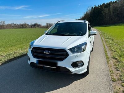 gebraucht Ford Kuga Sport 1,5 EcoBoost ST-Line 8-fach Bereifung + abn. AHK.