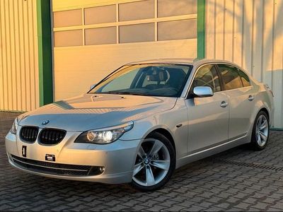 Second-hand BMW 525 197 CP (144 kW) 2008 Argintiu Berlinǎ