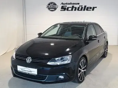 Używany VW Jetta Sportline 160 KM (117 kW) 2012 Czarny Sedan/Limuzyna