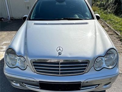 Mercedes C220