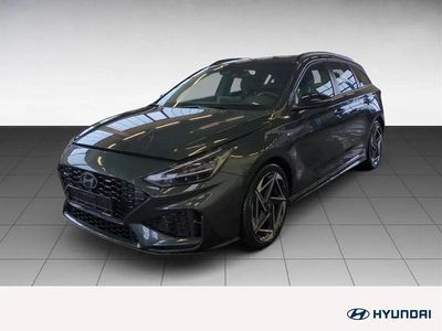 Gebraucht Hyundai i30 N Line 140 PS (102 kW) 2025 Grün cypress green / mic Kombi