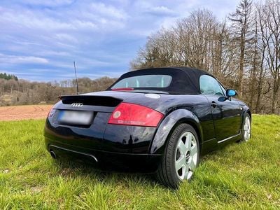 Second-hand Audi TT 180 CP (132 kW) 2000 Negru Coupe