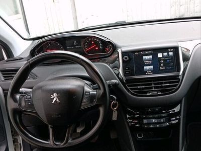 gebraucht Peugeot 208 1.4 disel