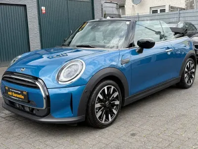 Gebraucht Mini Cooper Cabriolet 136 PS (100 kW) 2024 Blau Cabrio