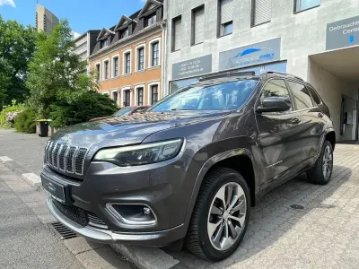 Gebraucht Jeep Cherokee Overland 194 PS (142 kW) 2019 Grau SUV
