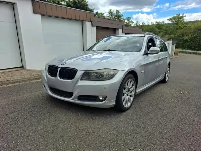 Gebraucht BMW 318 150 PS (110 kW) 2009 Silber Kombi