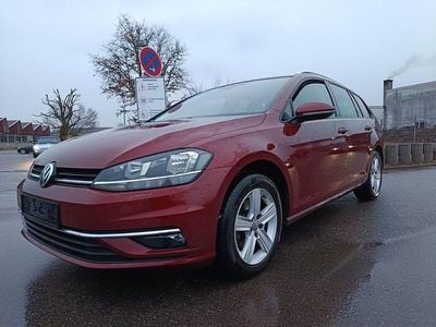 Rot Gebraucht 2019 VW Golf VII Join Kombi | 7.999 € (Guter Preis)