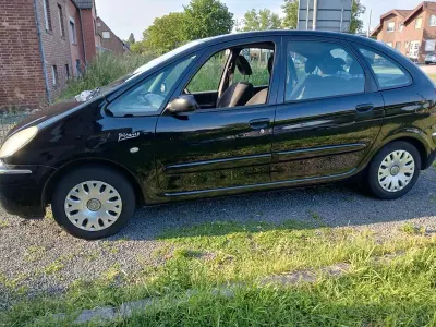 Gebraucht Citroën Xsara 109 PS (80 kW) 2008 Schwarz Van / Kleinbus