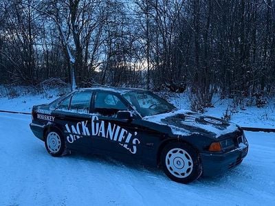 Gebraucht BMW 316 102 PS (75 kW) 1994 Schwarz Limousine