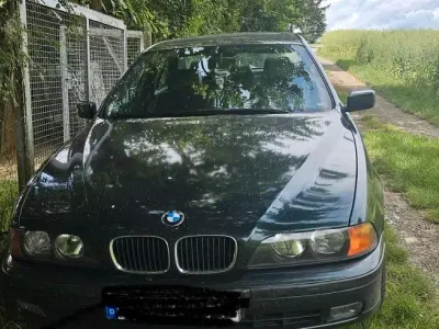 Gebraucht BMW 528 193 PS (141 kW) 1997 Grün Limousine