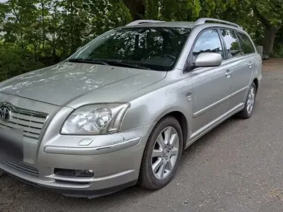 Gebraucht Toyota Avensis 178 PS (130 kW) 2006 Andere farben Kombi