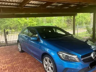 Brugt Mercedes A180 Urban 109 HK (80 kW) 2017 Blå Sedan