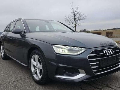 Grau Gebraucht 2021 Audi A4 Kombi | 24.500 € (Fairer Preis)