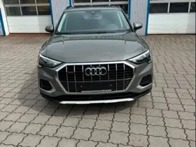 Gebraucht Audi Q3 Advanced 190 PS (139 kW) 2025 Grau SUV