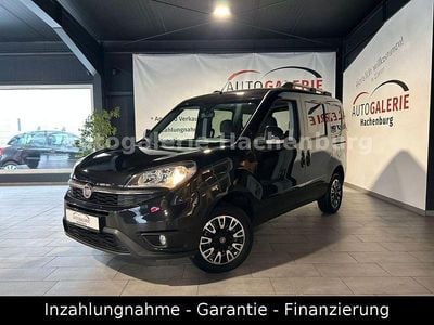 Gebraucht Fiat Doblò Lounge 120 PS (88 kW) 2018 Schwarz Van / Kleinbus
