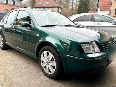Gebraucht VW Bora 101 PS (74 kW) 1999 Grün Limousine