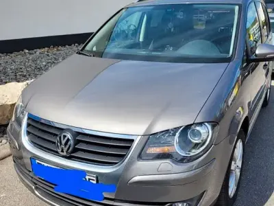 Gebraucht VW Touran Freestyle 140 PS (102 kW) 2009 Grau Van / Kleinbus