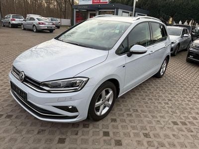 Second-hand VW Golf VII Join 150 CP (110 kW) 2018 Argintiu Berlinǎ