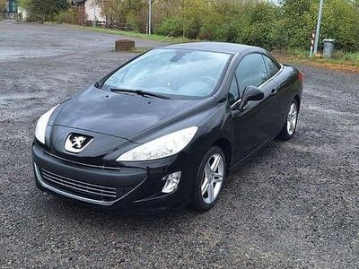 Gebraucht Peugeot 308 CC Premium 120 PS (88 kW) 2011 Schwarz Cabrio