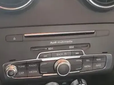 Gebraucht Audi A1 Sportback Sport 82 PS (60 kW) 2018 Schwarz Kleinwagen