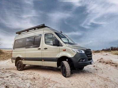 Gebraucht Mercedes Sprinter 190 PS (139 kW) 2023 Grau Van