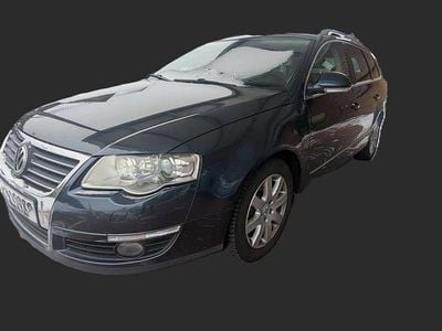 Gebraucht VW Passat Highline 140 PS (102 kW) 2006 Blau Kombi