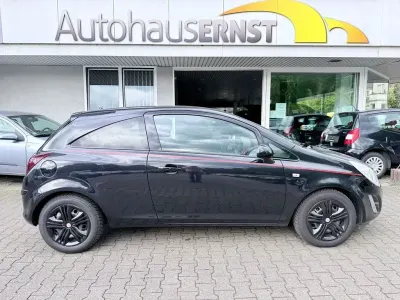 Gebraucht Opel Corsa Color Edition 101 PS (74 kW) 2011 Schwarz Kleinwagen