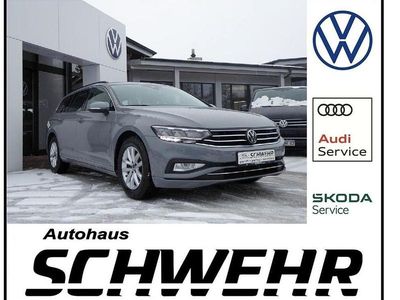 Mondsteingrau Gebraucht 2023 VW Passat Business Kombi | 24.850 € (Etwas zu teuer)
