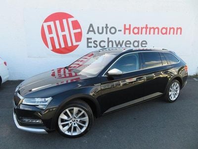 Crystalschwarz (metallic) Gebraucht 2020 Skoda Superb Scout 4x4 Kombi | 22.780 € (Fairer Preis)
