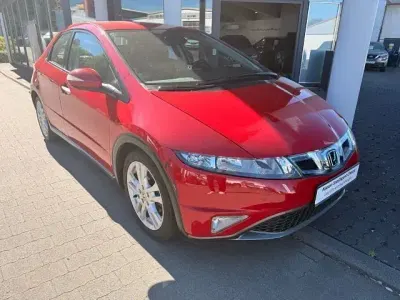Käytetty Honda Civic Sport 140 HP (102 kW) 2009 Punainen Sedan