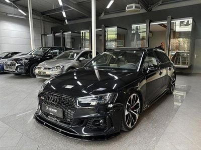 Gebraucht Audi RS4 Sport 450 PS (330 kW) 2019 Mythosschwarz metallic (metallic) Kombi