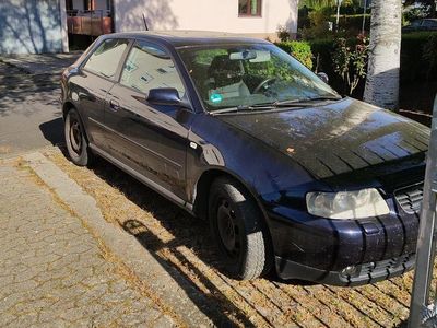 Usata Audi A3 Ambition 102 CV (75 kW) 2002 Blu Utilitaria