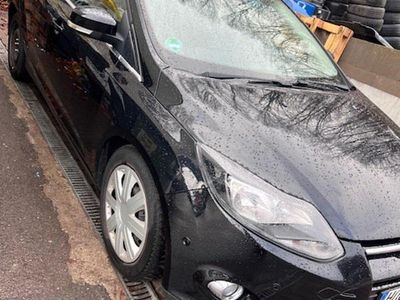 Gebraucht Ford Focus 160 PS (117 kW) 2013 Schwarz Limousine