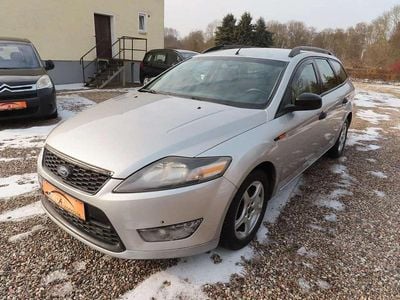 Gebraucht Ford Mondeo Ambiente 116 PS (85 kW) 2008 Kristallsilber metallic Kombi
