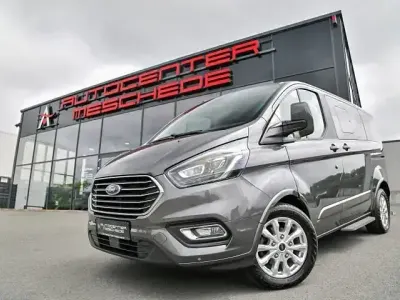 Gebraucht Ford Tourneo Custom Titanium 170 PS (125 kW) 2019 Grau Van