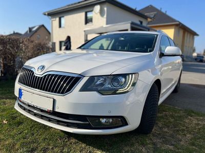 gebraucht Skoda Superb Combi Elegance