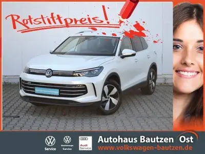Gebraucht VW Tiguan Elegance 150 PS (110 kW) 2024 Weiß SUV