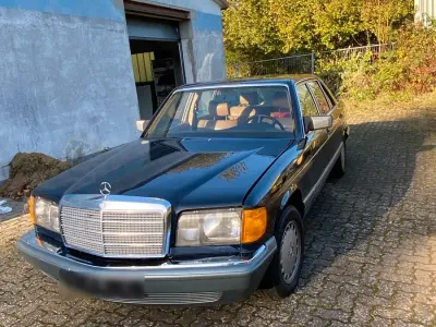 Gebraucht Mercedes 300 147 PS (108 kW) 1987 Blau Limousine