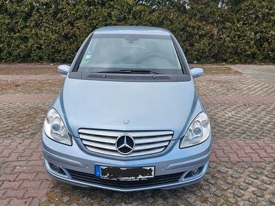 Gebraucht Mercedes B170 116 PS (85 kW) 2025 Van / Kleinbus
