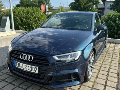Gebraucht Audi A3 S-Line 150 PS (110 kW) 2020 Blau Limousine