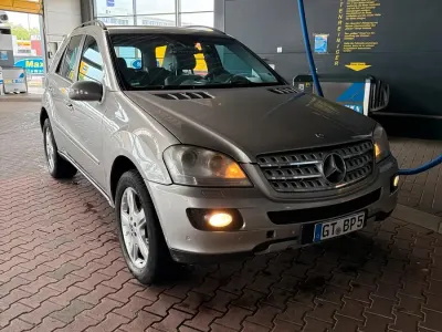 Gebraucht Mercedes ML350 224 PS (164 kW) 2008 Silber SUV