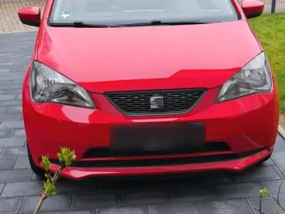 Gebraucht Seat Mii Chic 68 PS (50 kW) 2013 Rot Kleinwagen