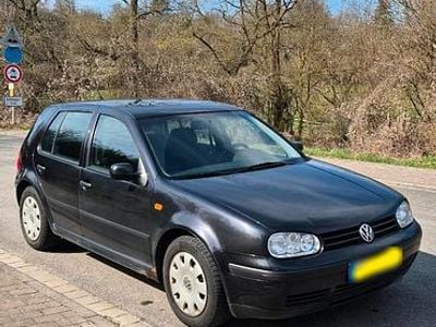 Gebraucht VW Golf IV 75 PS (55 kW) 1999 Schwarz Kleinwagen